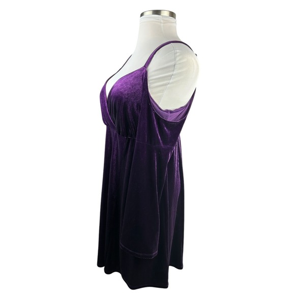 *Flawed Torrid Mini Velvet Cold Shoulder Surplice Dress Purple Size 1X No Tie - Picture 9 of 16